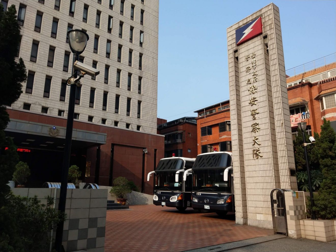 臺北市政府警察局保警大隊辦公大樓樓板補強工程 - 承鴻興∥結構補強